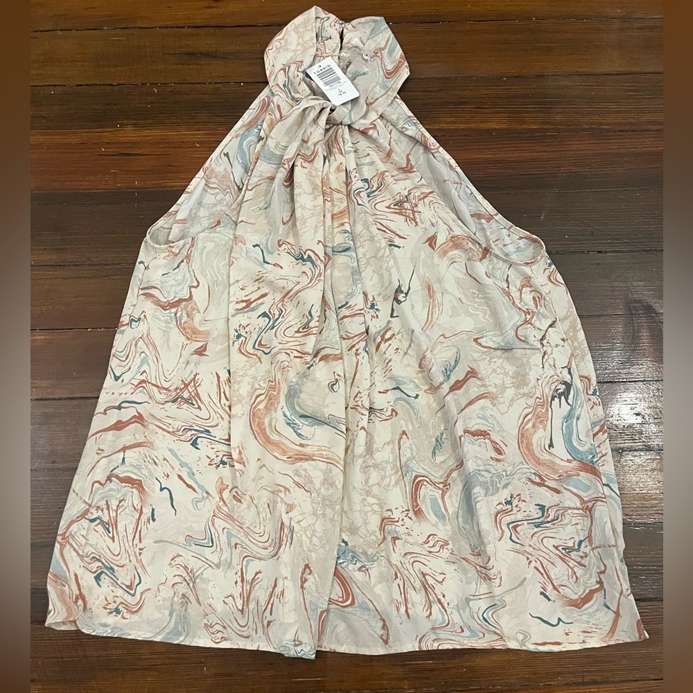 Torrid Cream and Blue Swirl sleeveless tunic top size 2 (18-20)